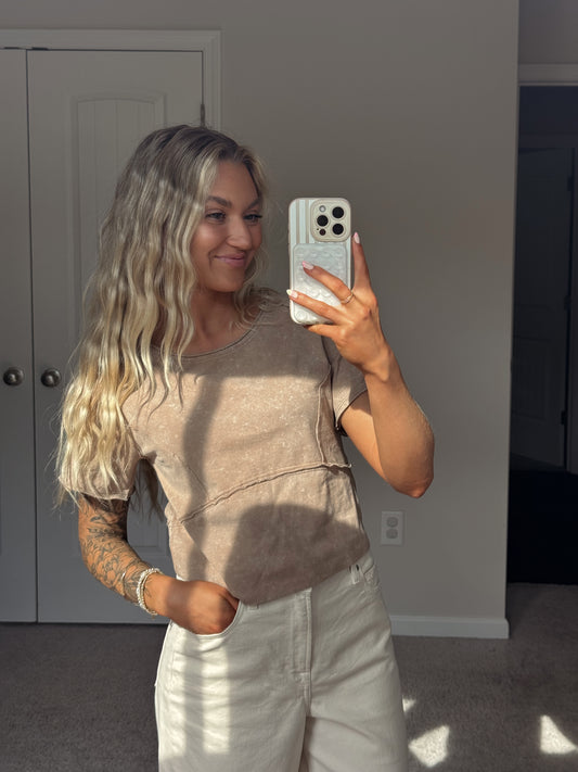 Sunny Days Tee- taupe